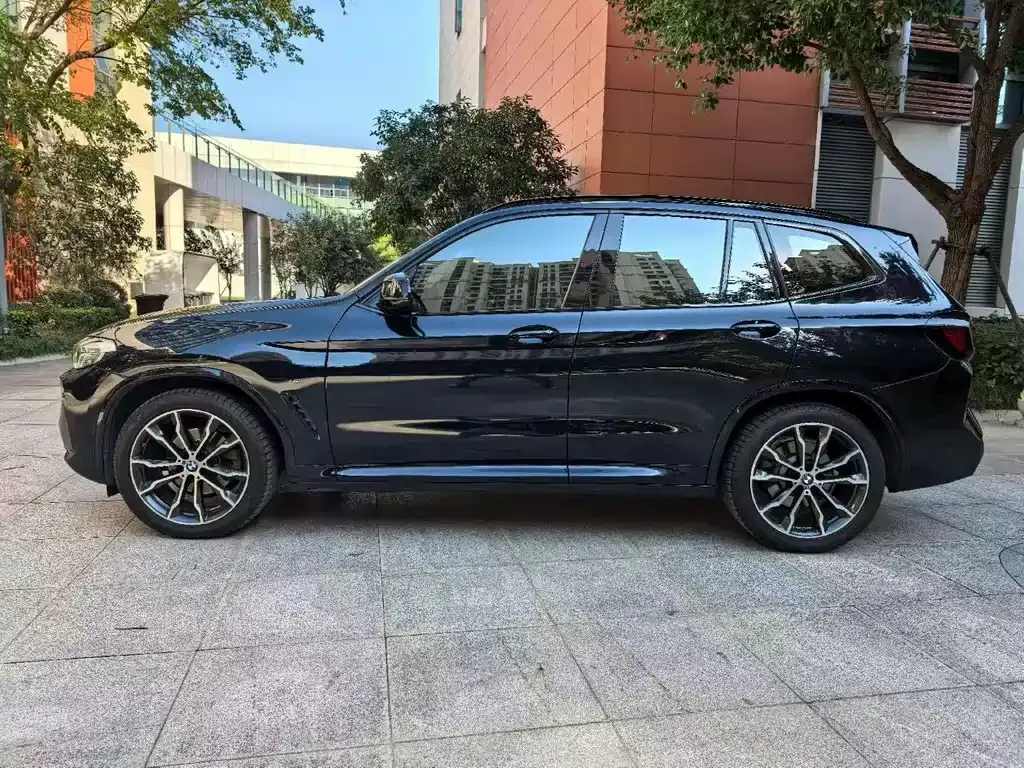 BMW X3 — фото 3