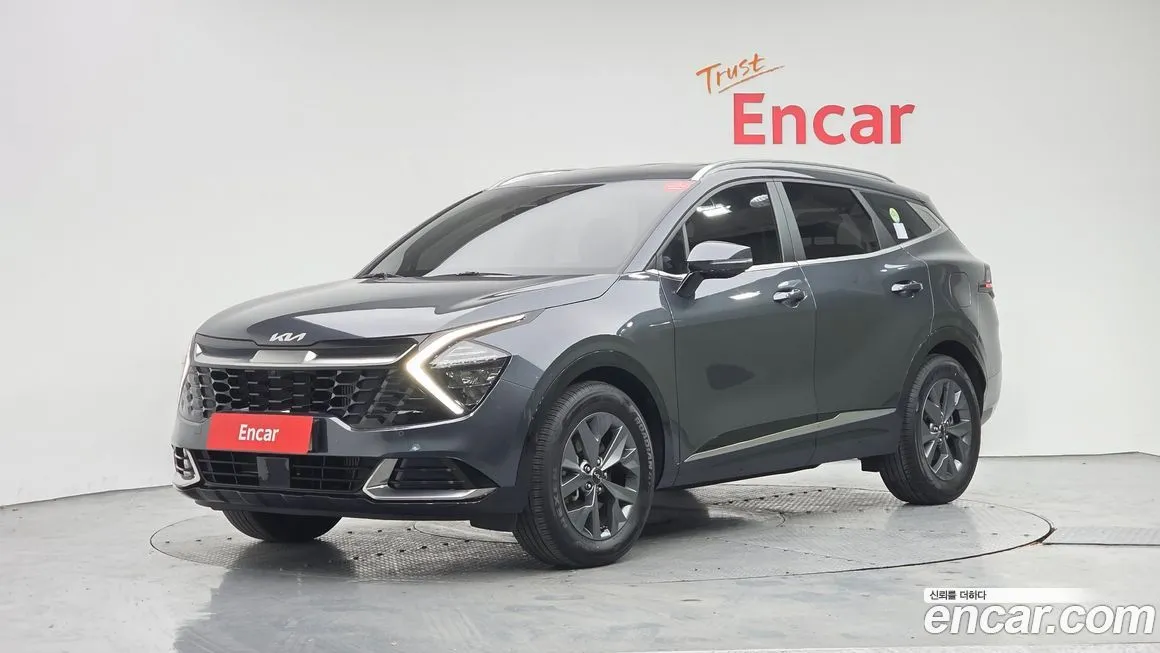 Kia Sportage — фото 1