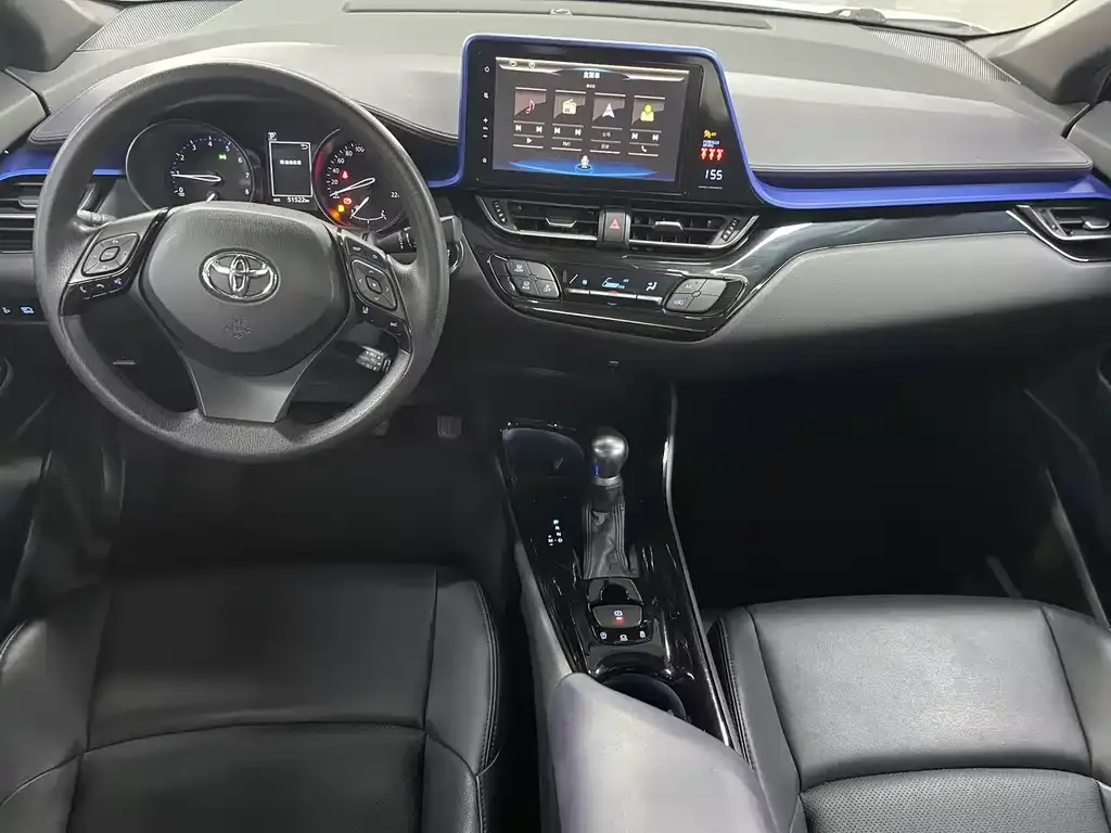 Toyota C-HR — фото 10