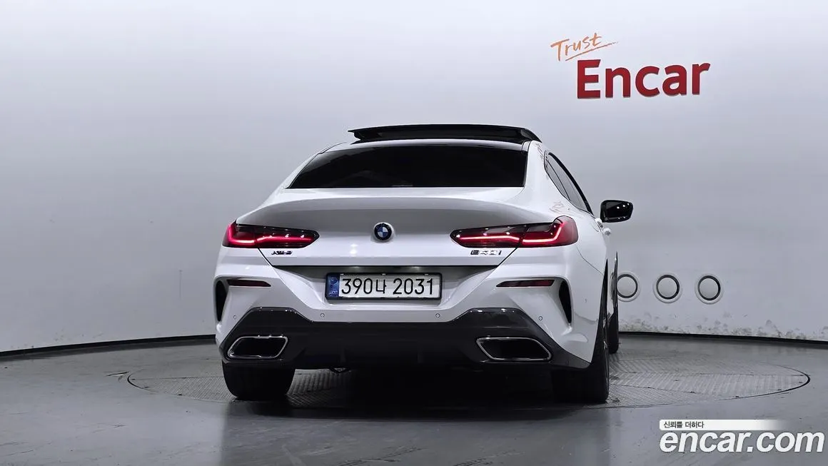 BMW 8-Series — фото 4