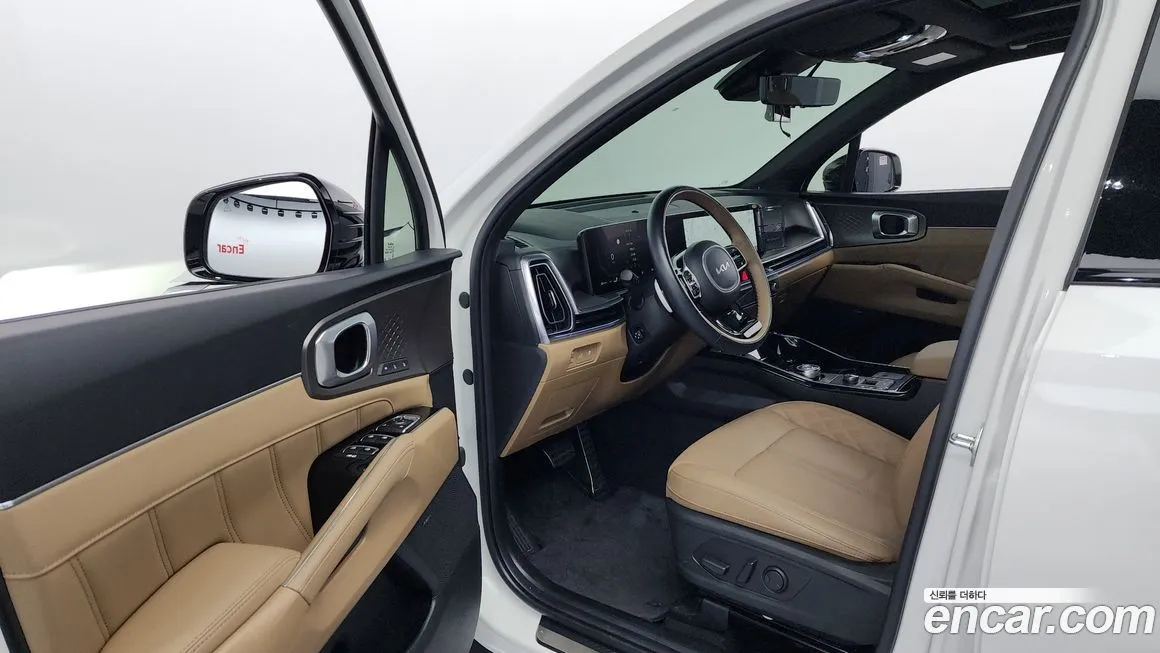 Kia Sorento — фото 10