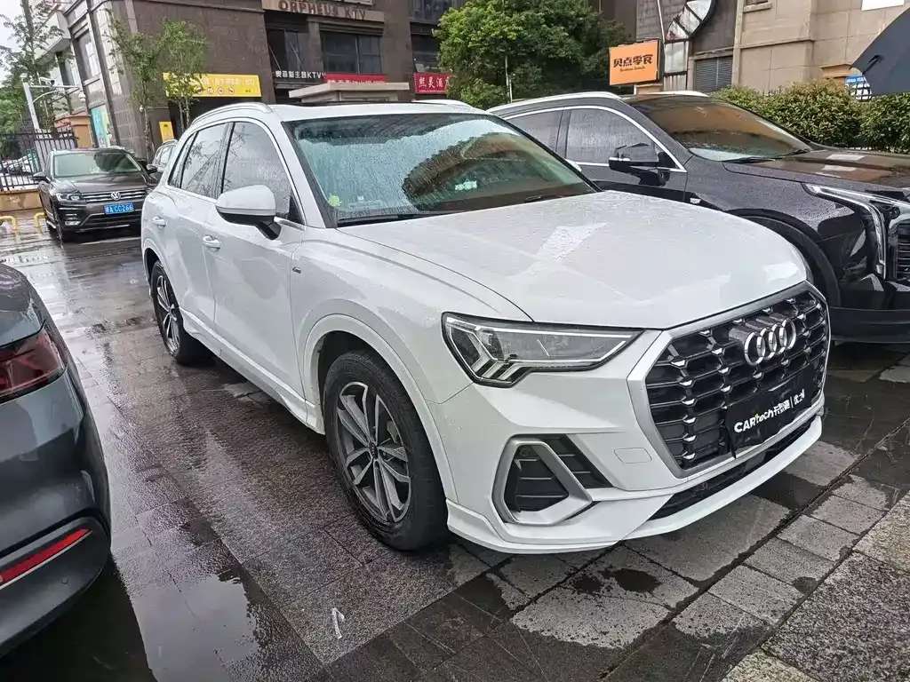Audi Q3 — фото 2