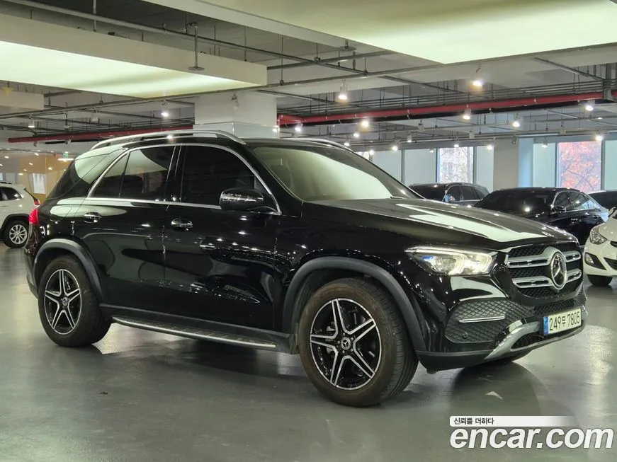 Mercedes-Benz GLE-Class — фото 4