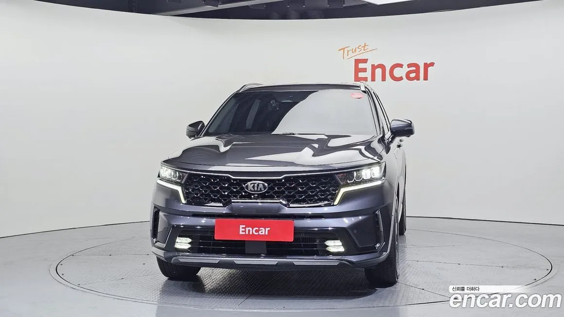 Kia Sorento — фото 3
