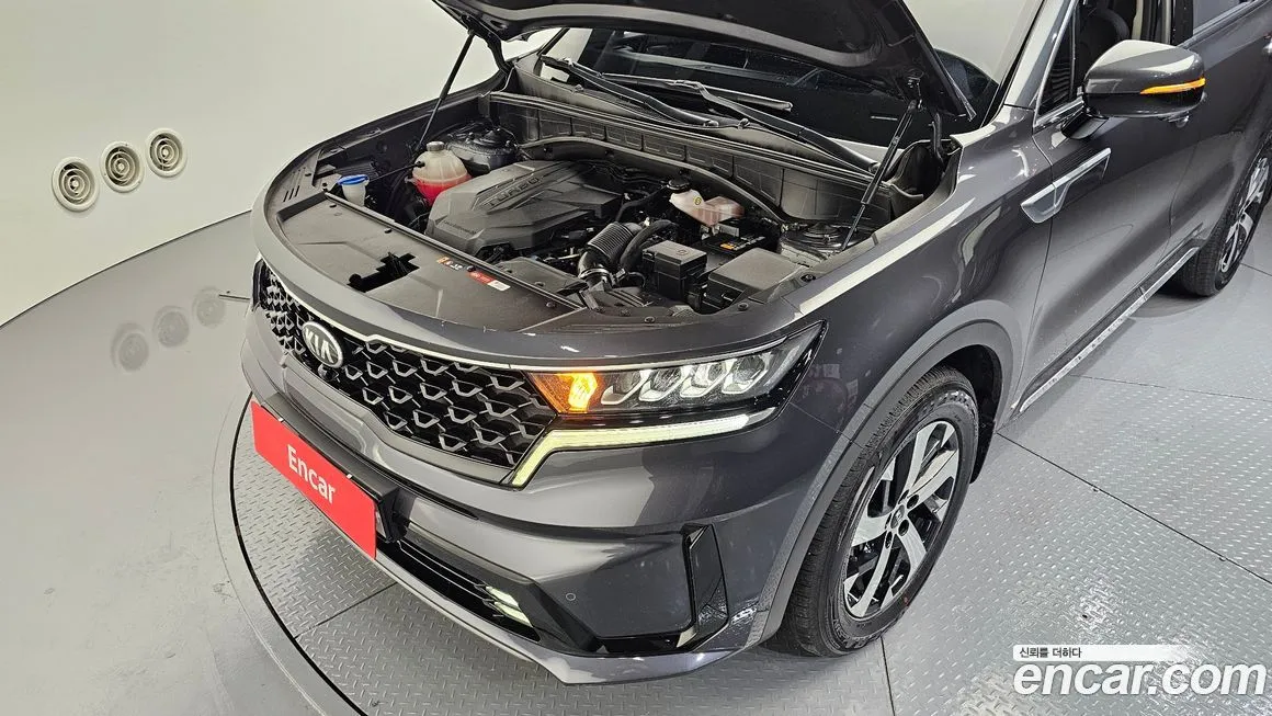 Kia Sorento — фото 6