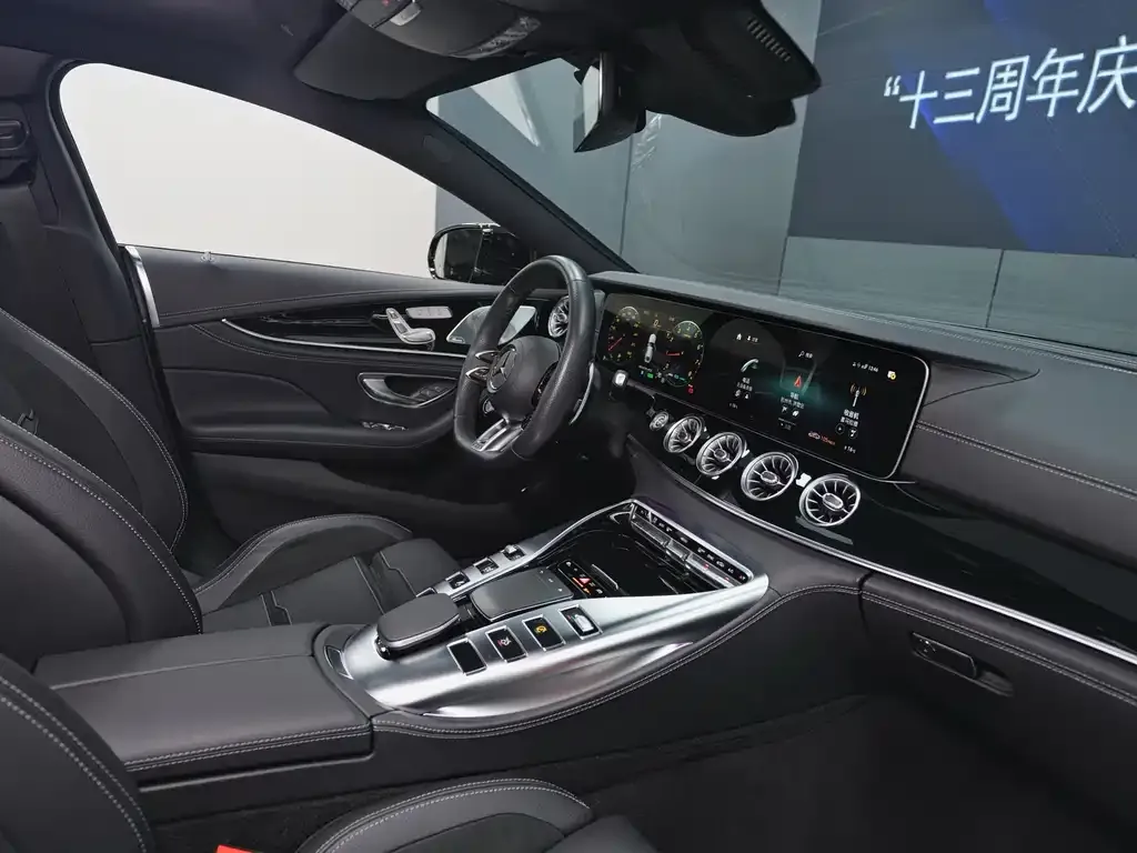 Mercedes-Benz AMG GT — фото 6