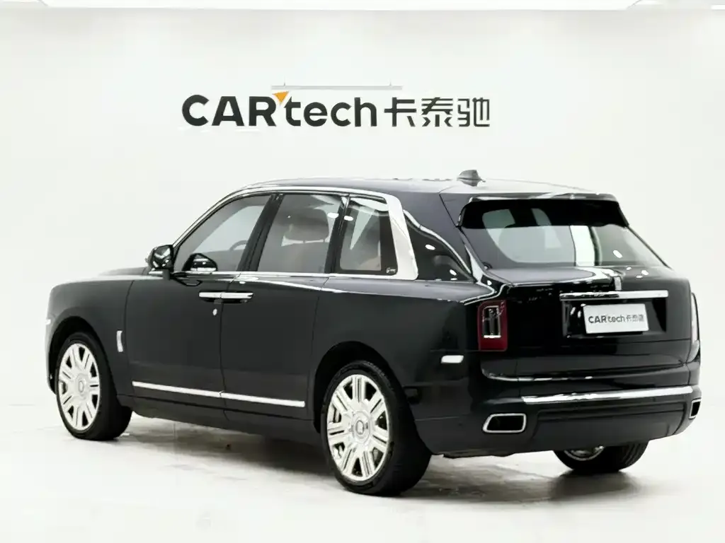 Rolls-Royce Cullinan — фото 6