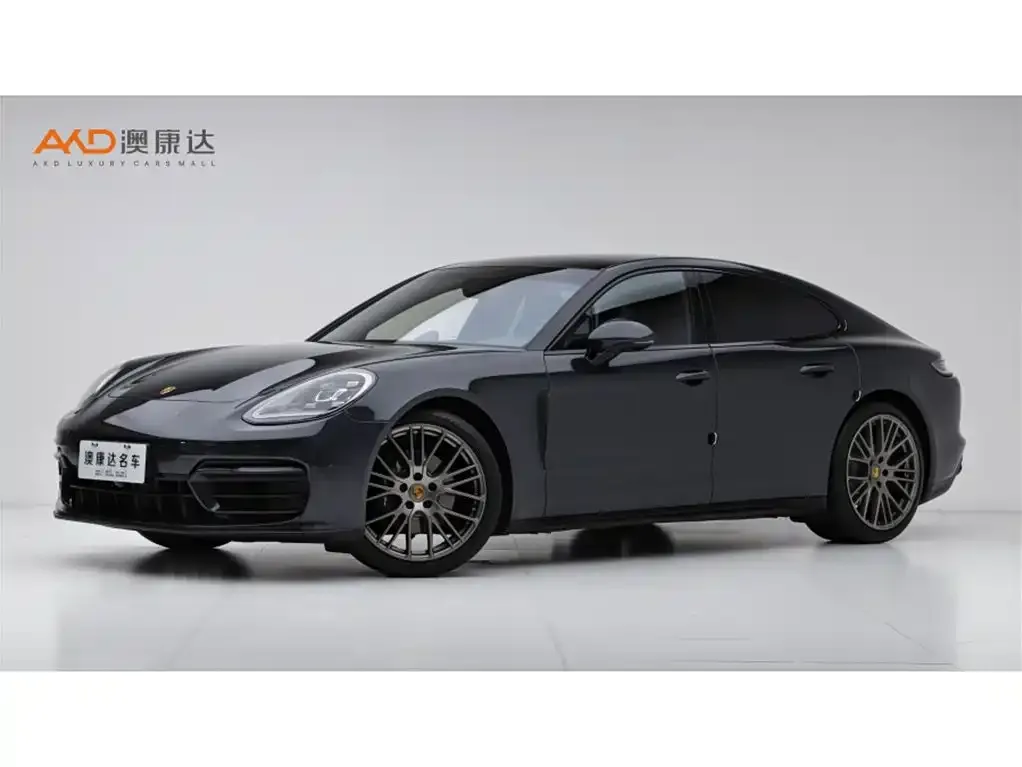 Porsche Panamera — фото 1