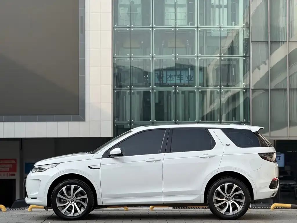 Land Rover Discovery Sport — фото 4