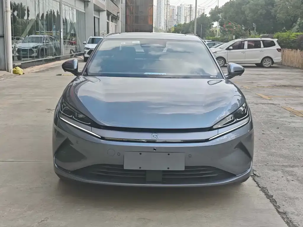 BYD Qin L — фото 2