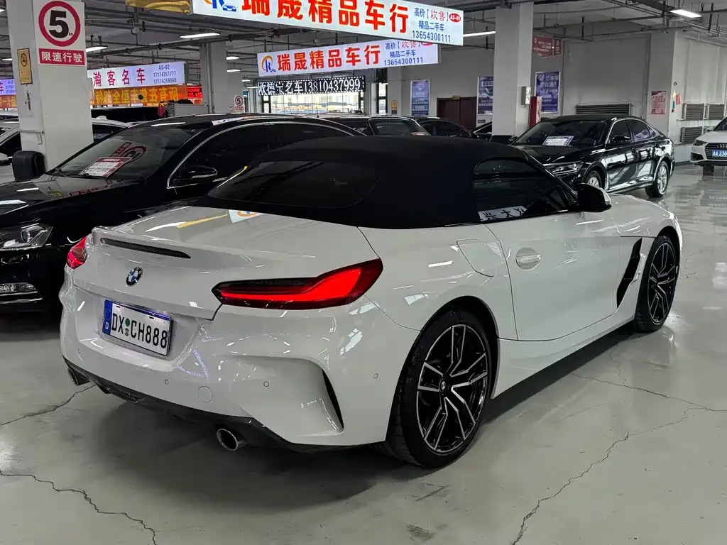 BMW Z4 — фото 6