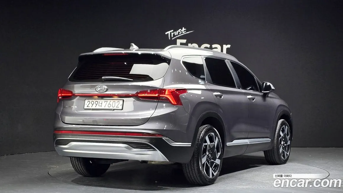 Hyundai Santafe — фото 2
