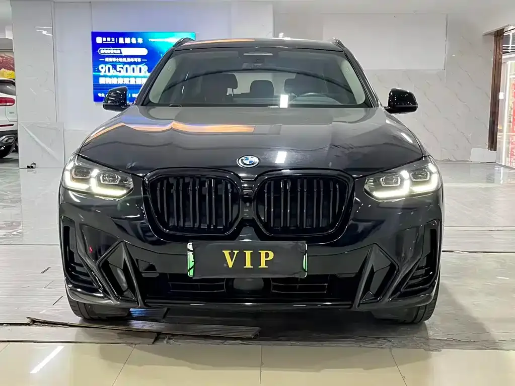 BMW iX3 — фото 2