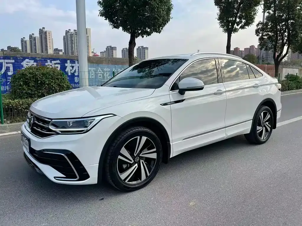 Volkswagen Tiguan X — фото 1