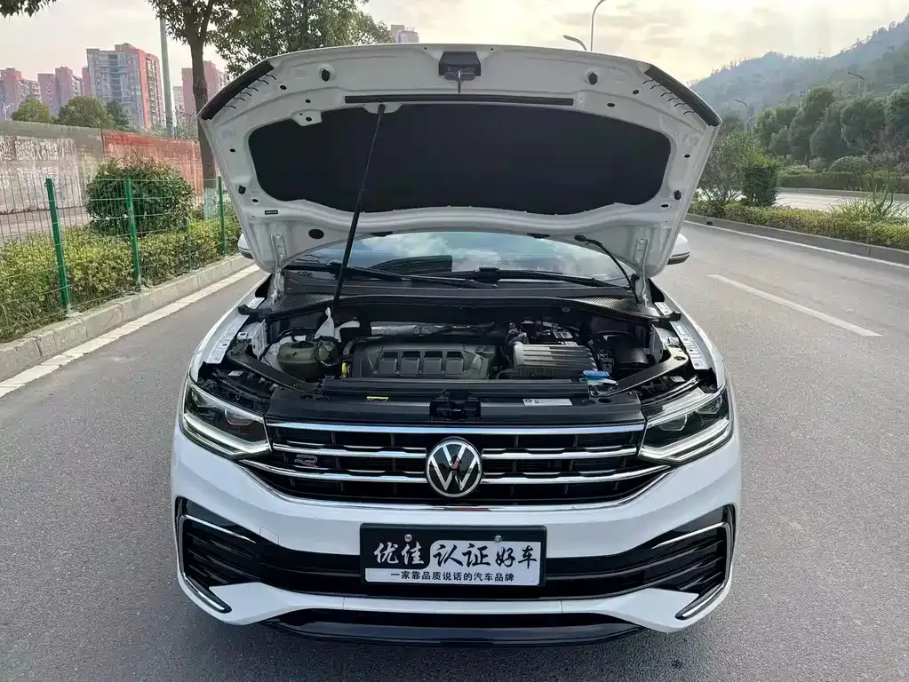 Volkswagen Tiguan X — фото 8