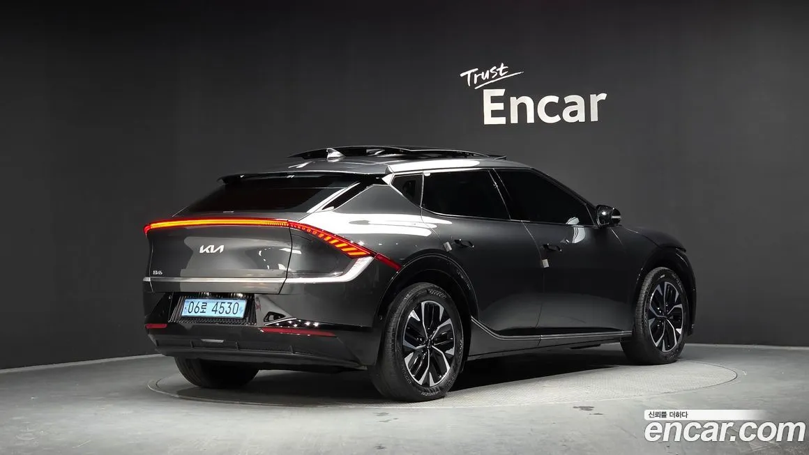Kia EV6 — фото 2