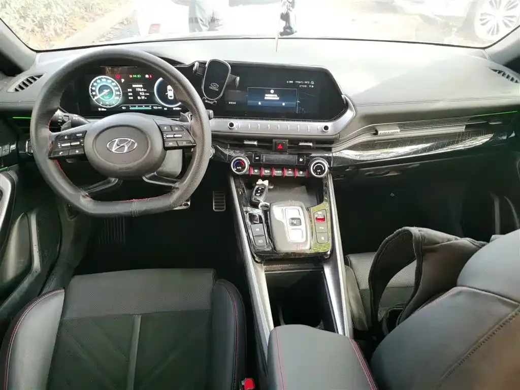 Hyundai Fista — фото 10