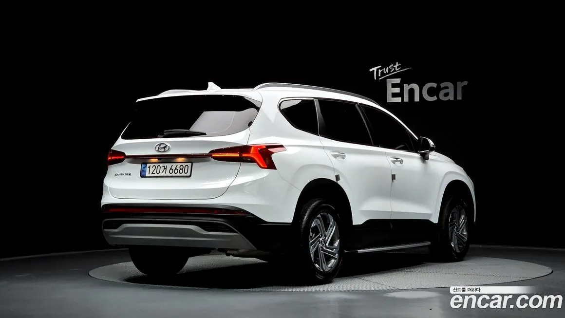 Hyundai Santafe — фото 2