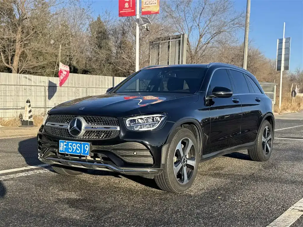 Mercedes-Benz GLC — фото 1