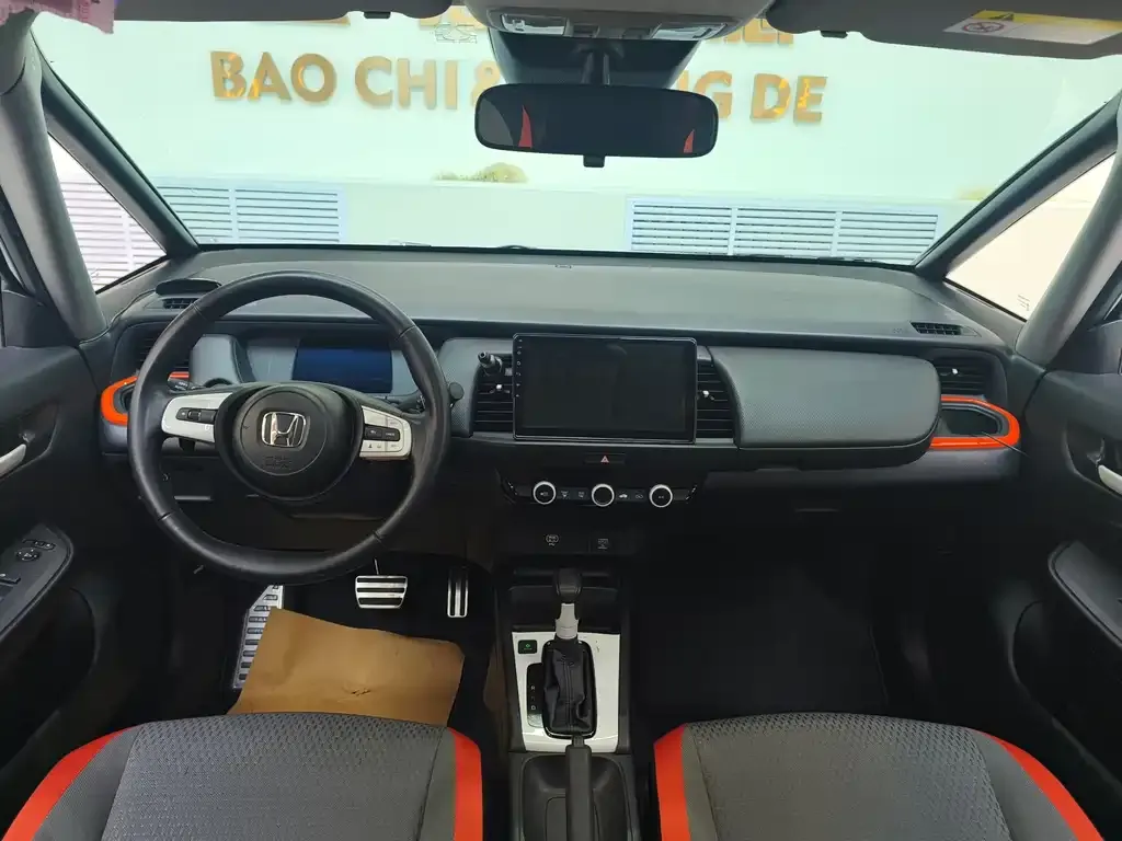 Honda Fit — фото 4