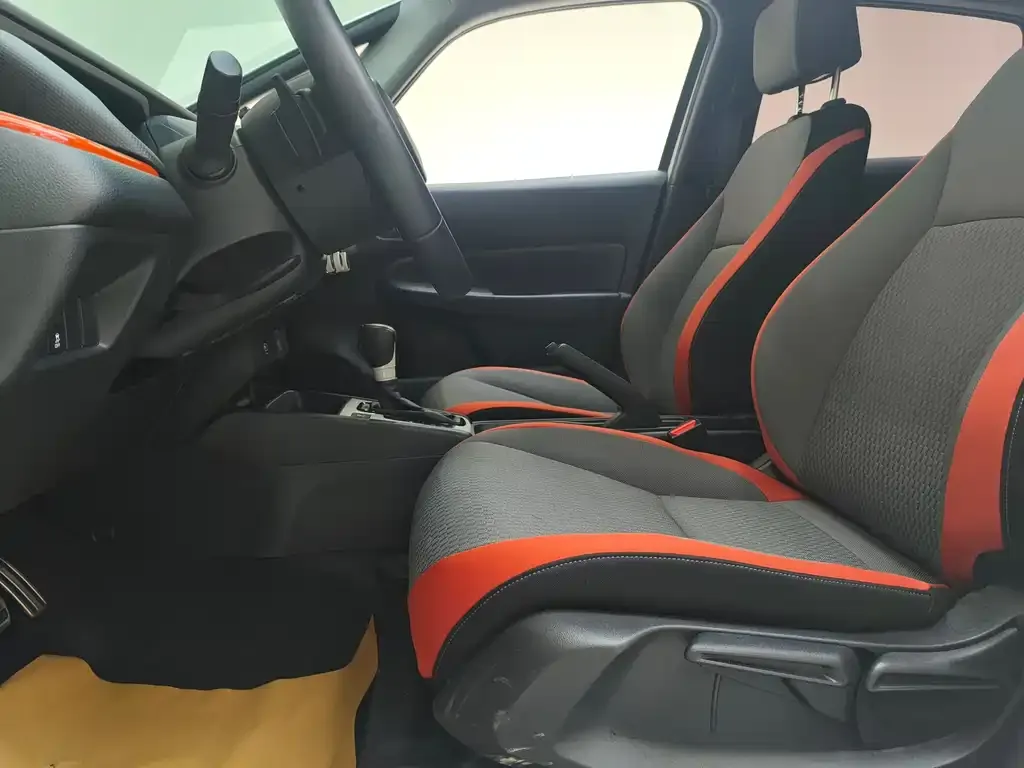 Honda Fit — фото 7