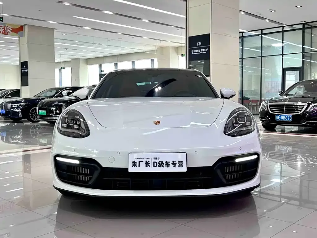 Porsche Panamera — фото 2
