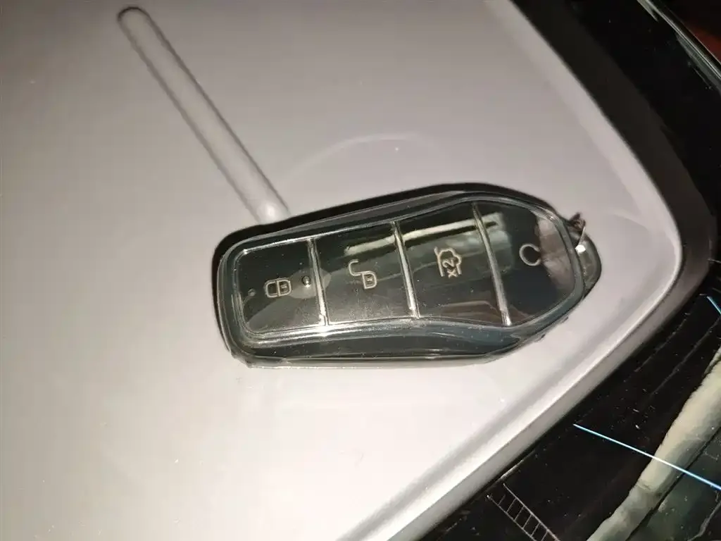 BYD Seal — фото 9