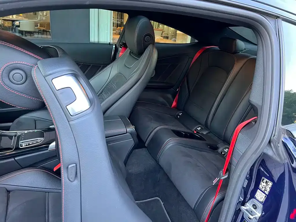 Mercedes-Benz C-Class AMG — фото 10