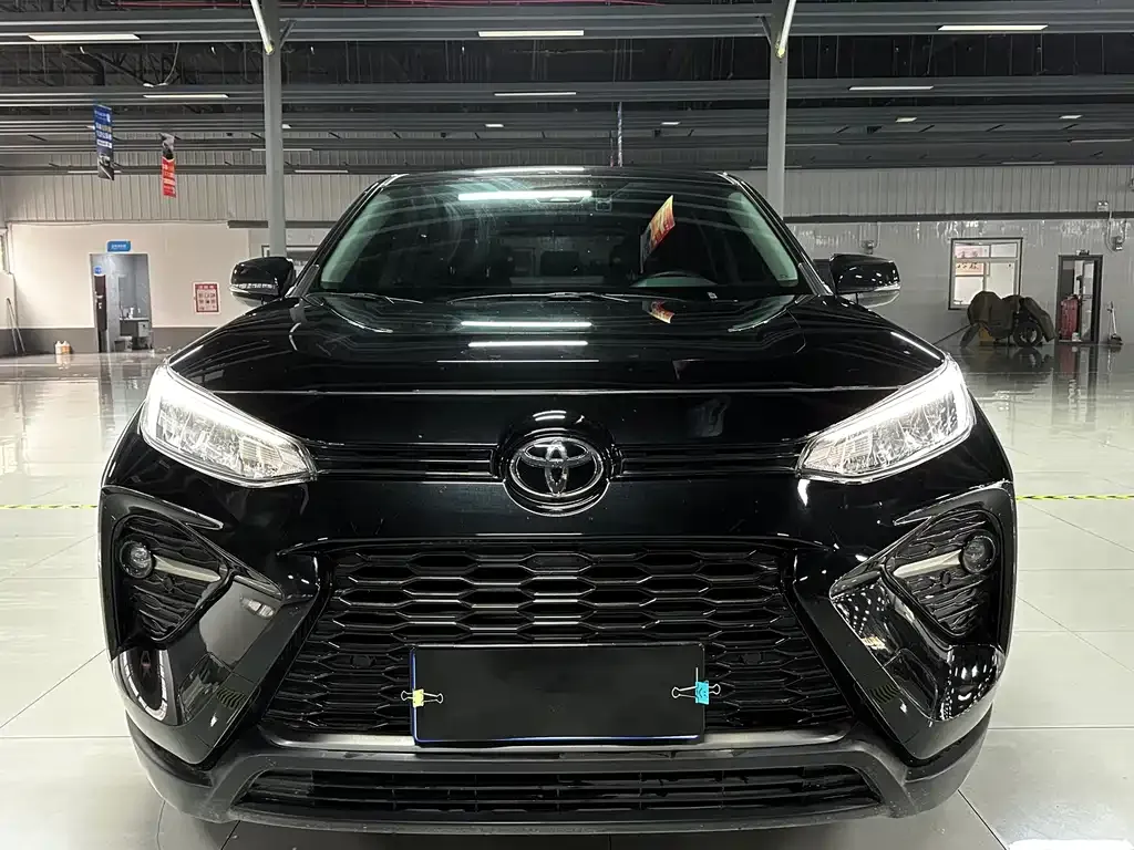 Toyota Wildlander — фото 2