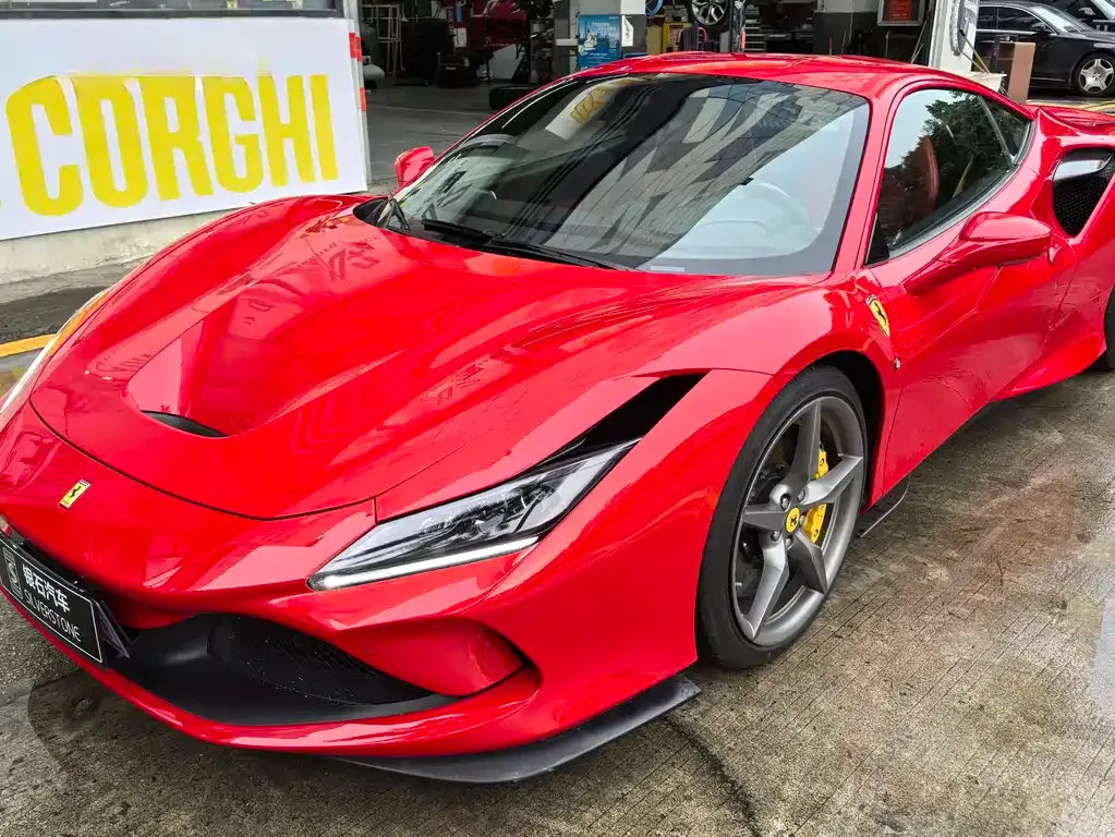 Ferrari F8 — фото 2