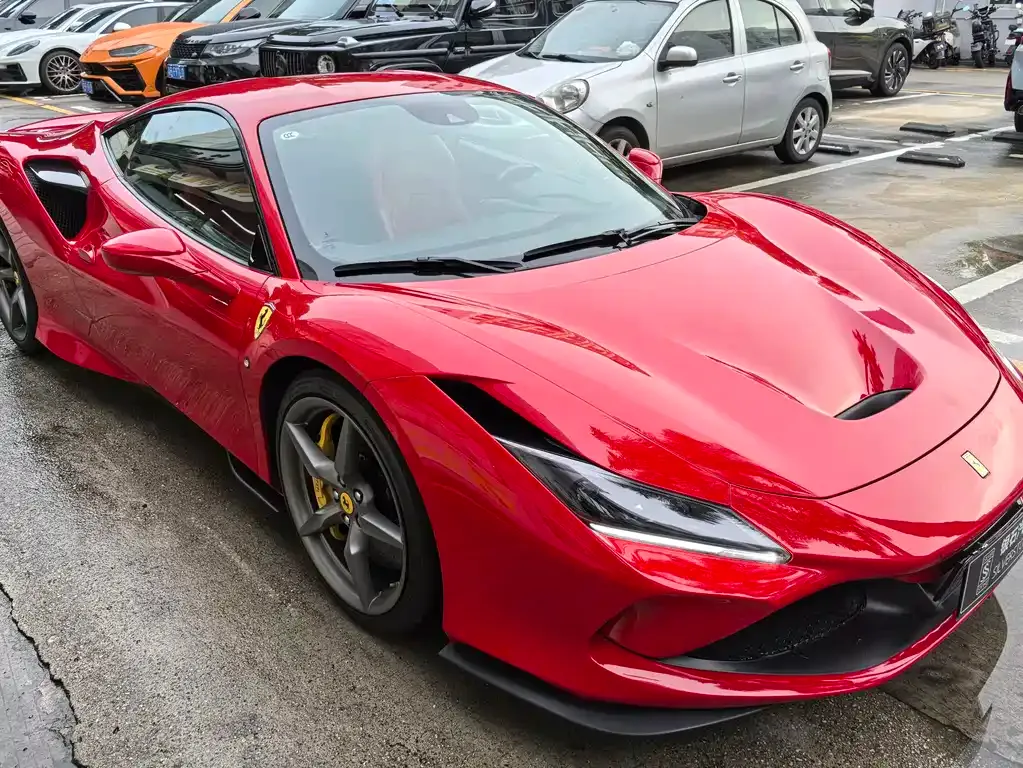 Ferrari F8 — фото 4