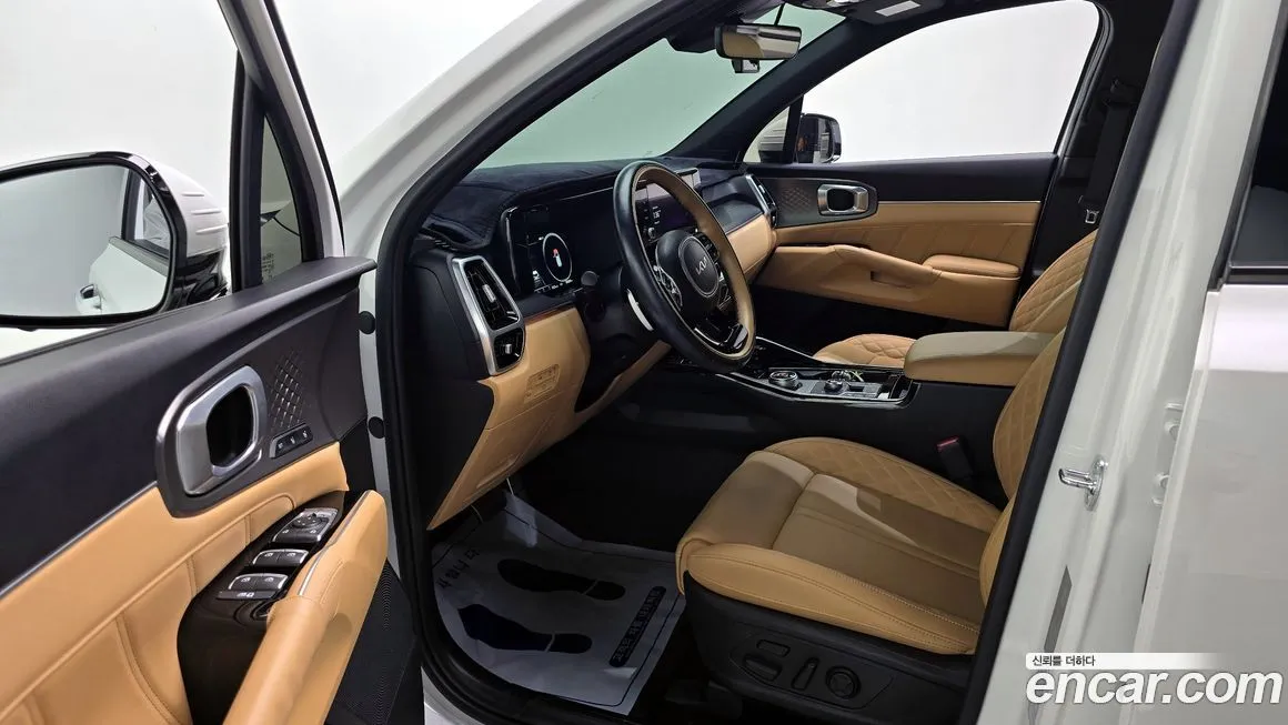 Kia Sorento — фото 10