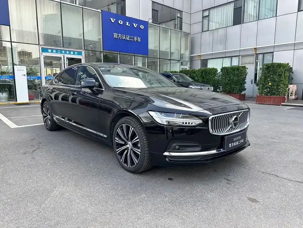 Volvo S90 — фото 3