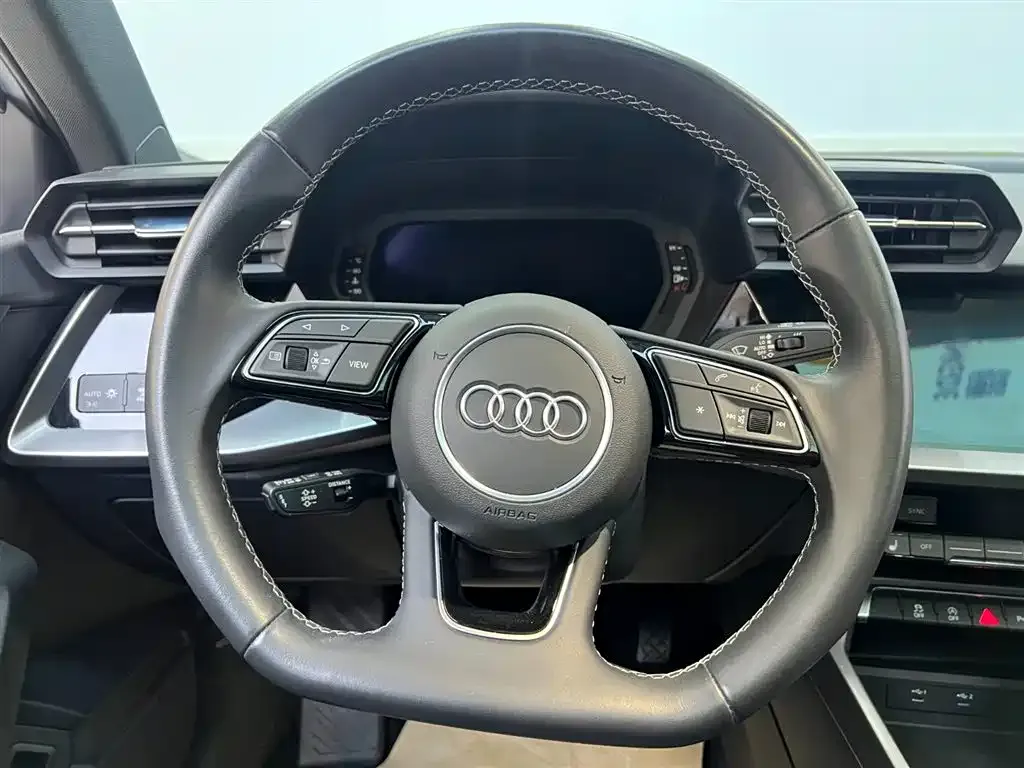 Audi A3 — фото 10