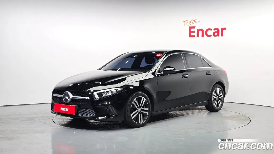 Mercedes-Benz A-Class — фото 1