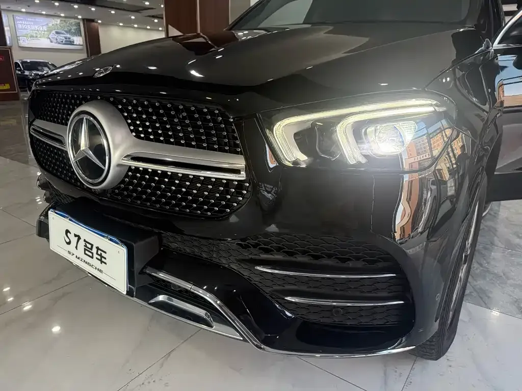 Mercedes-Benz GLE — фото 5