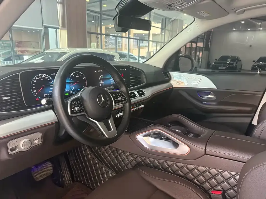Mercedes-Benz GLE — фото 8