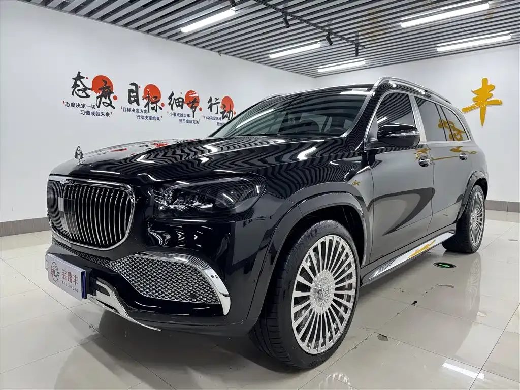 Mercedes-Benz GLS — фото 1