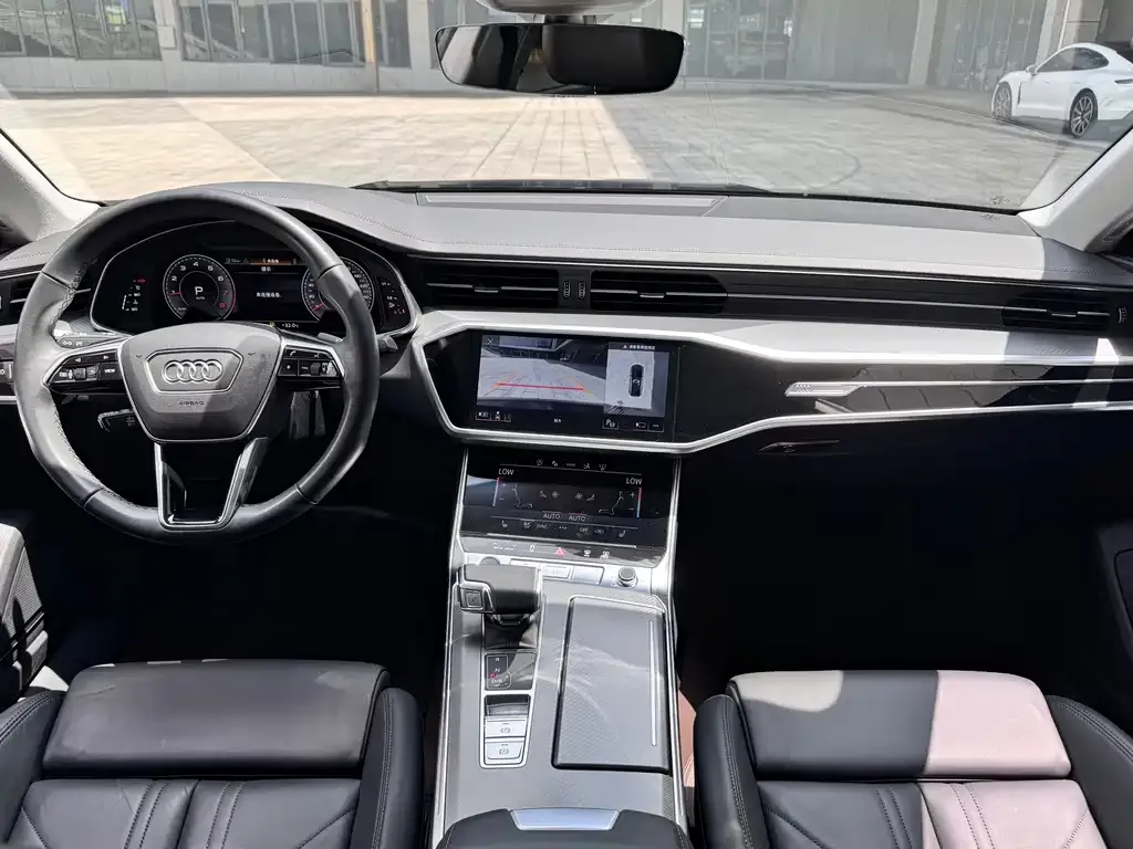 Audi A7 — фото 10