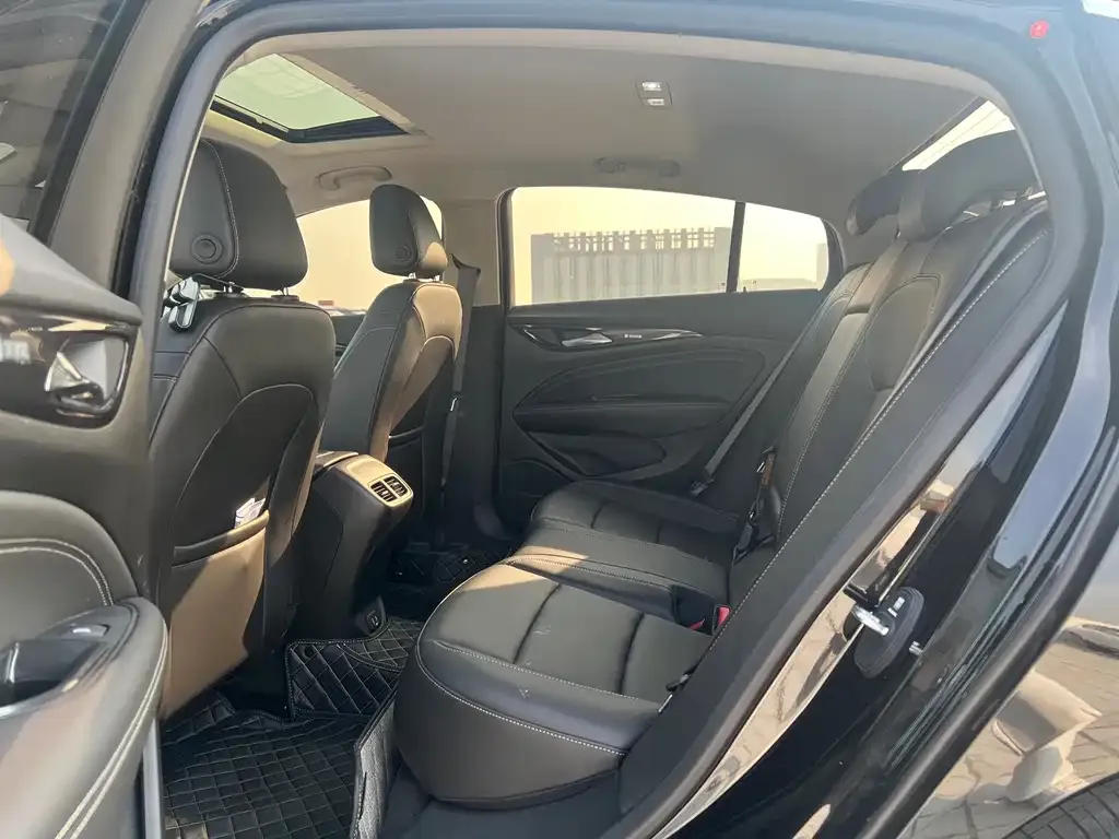 Buick Regal — фото 9