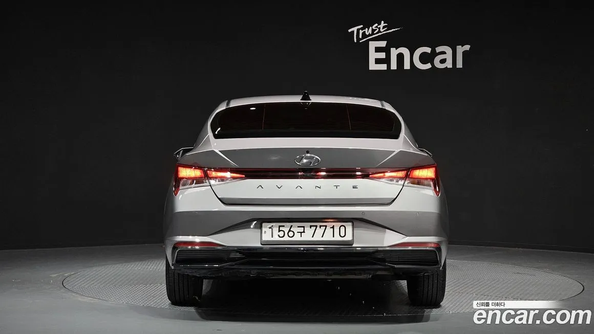 Hyundai AVANTE — фото 4