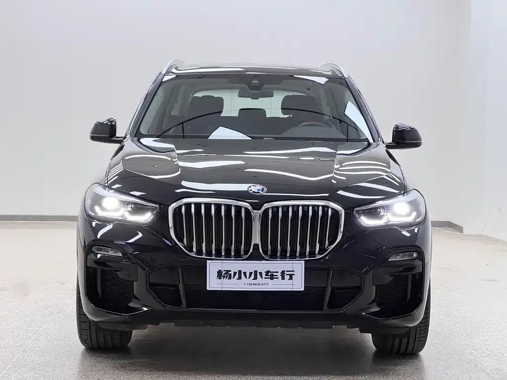 BMW X5 (Import) — фото 2