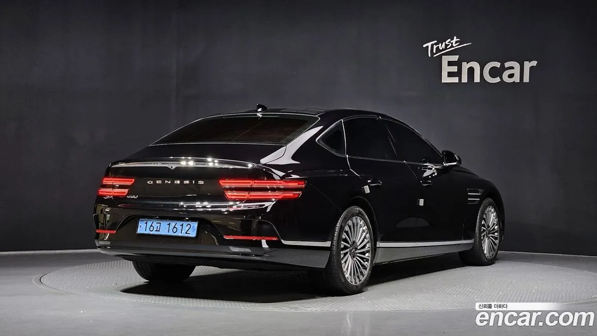 Genesis G80 — фото 2
