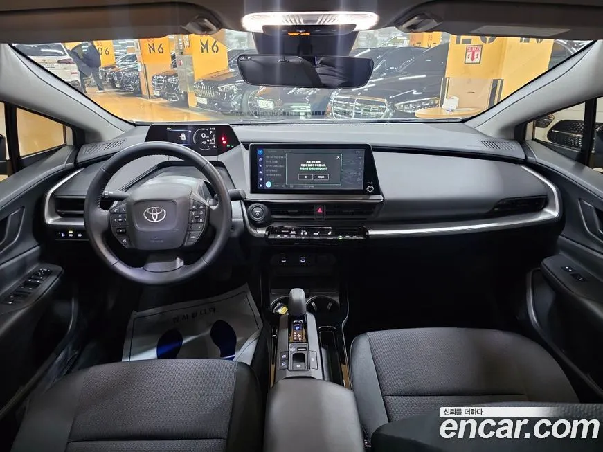 Toyota Prius — фото 9