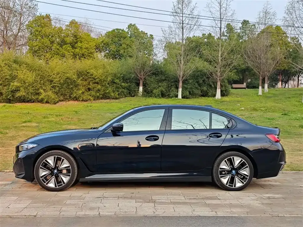 BMW i3 — фото 4