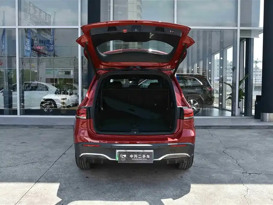 Mercedes-Benz EQB — фото 10