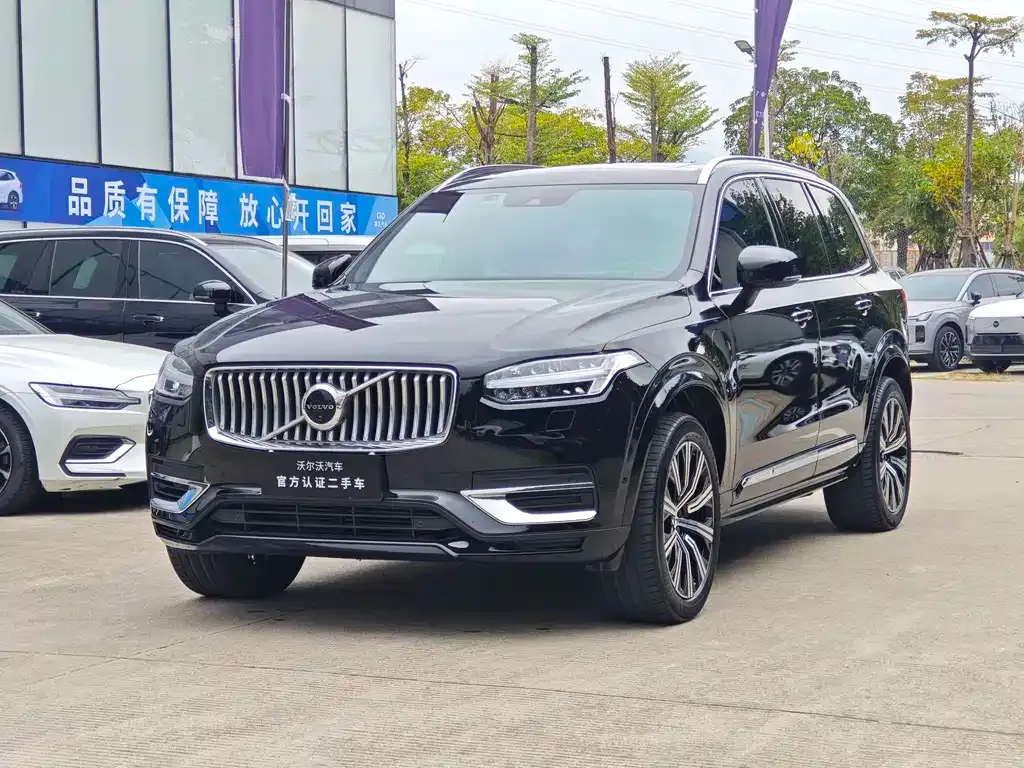 Volvo XC90 PHEV — фото 1