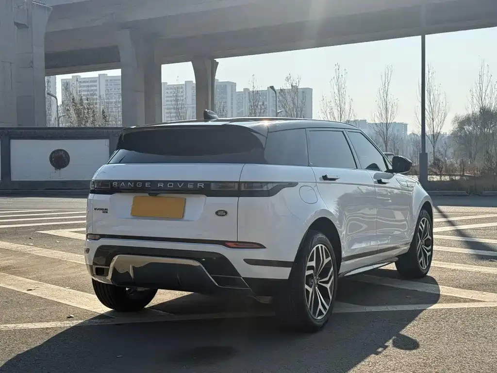 Land Rover Evoque — фото 8
