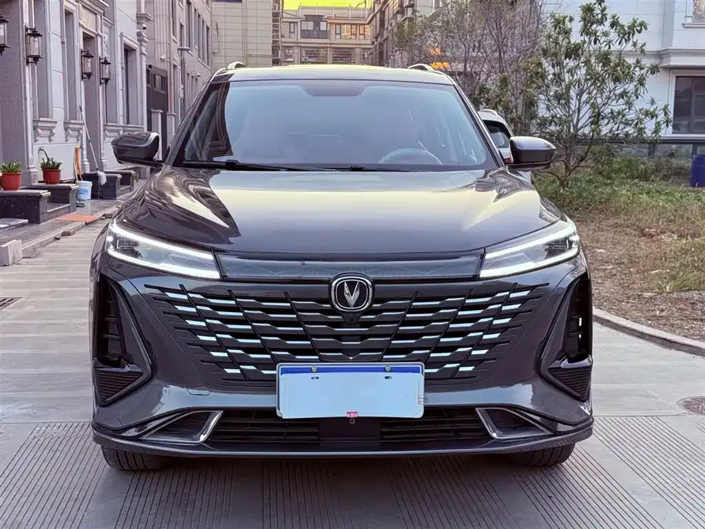 Changan CS75PLUS — фото 2