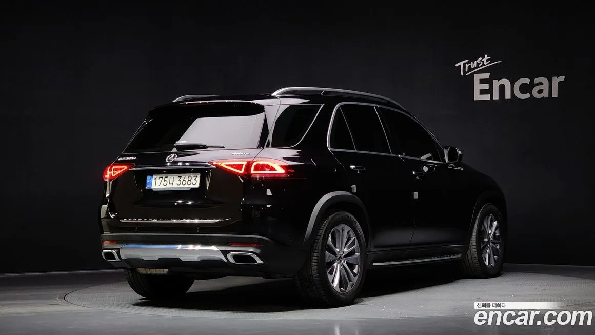 Mercedes-Benz GLE-Class — фото 2
